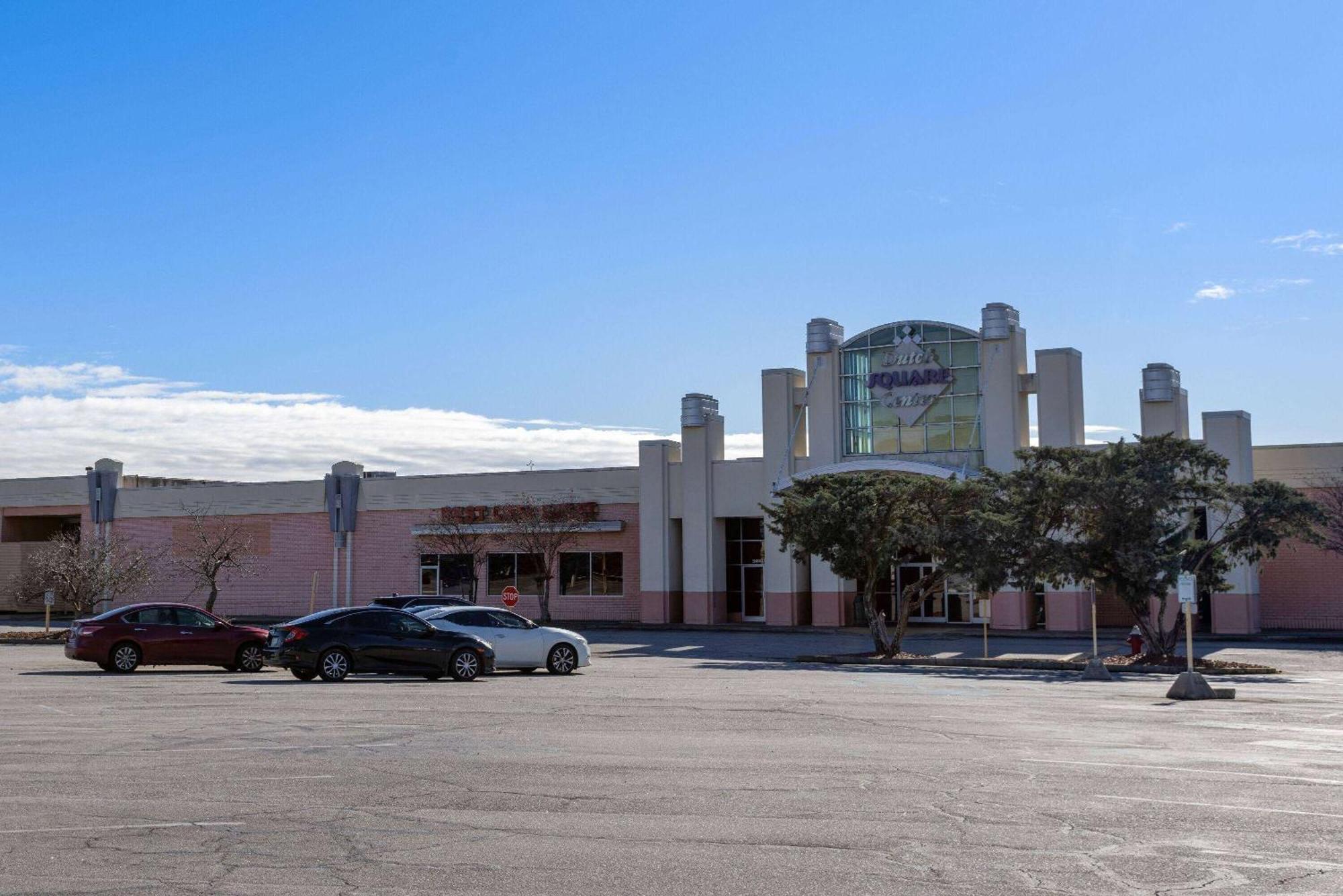 Days Inn By Wyndham Columbia Bagian luar foto
